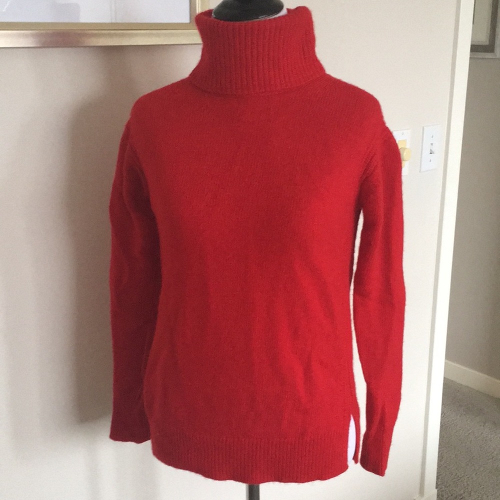 J Crew Red turtle sweater, size XS